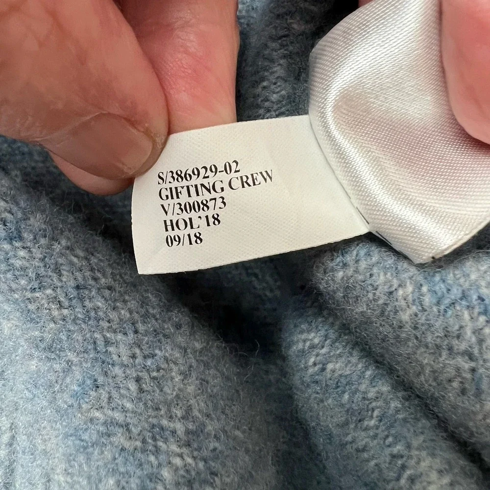 Banana Republic Men's Size Large Blue Extra Fine Merino Wool Gifting Sweater